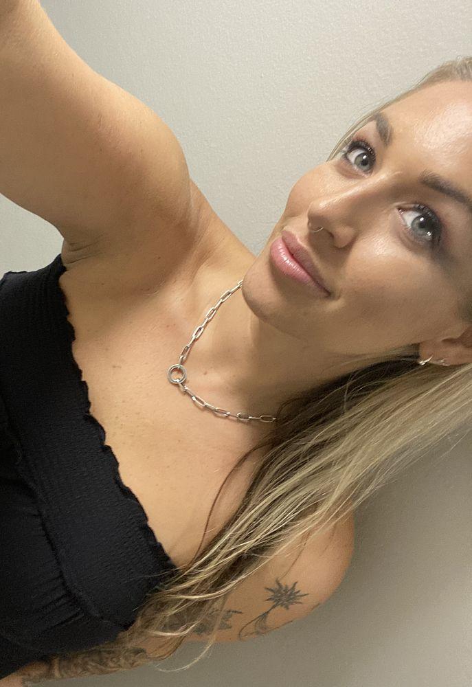 Ida fræk MILF i Aalborg, klar til leg og flirt